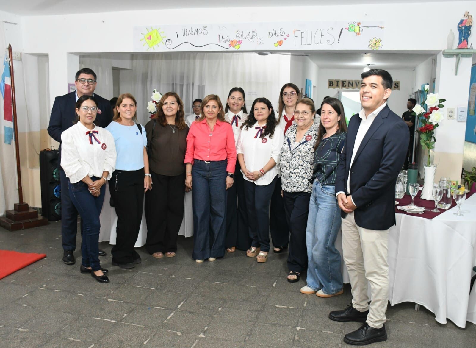 La intendente Fuentes visitó y felicitó al Colegio «Shishilo» al cumplir 25 años de vida institucional