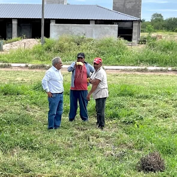 LORETO AVANZA CON TRABAJOS DE MANTENIMIENTO EN EL ACCESO NORTE