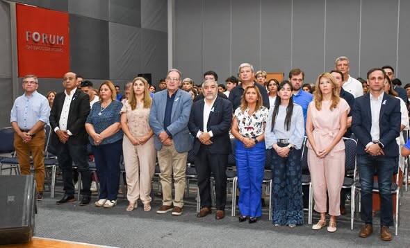La intendente Fuentes participó de la conmemoración por el día sobre la concienciación del autismo