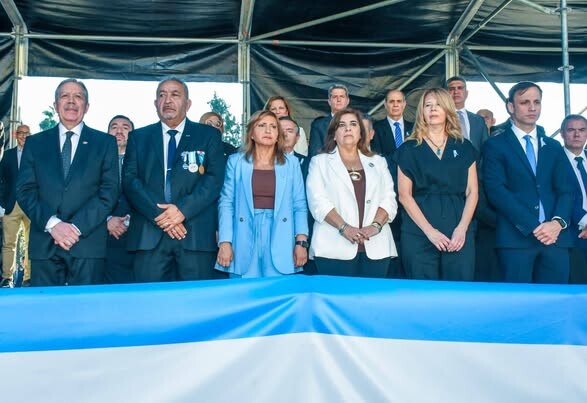 La intendente Fuentes acompañó al gobernador Suárez en el acto por el 44° aniversario de Malvinas