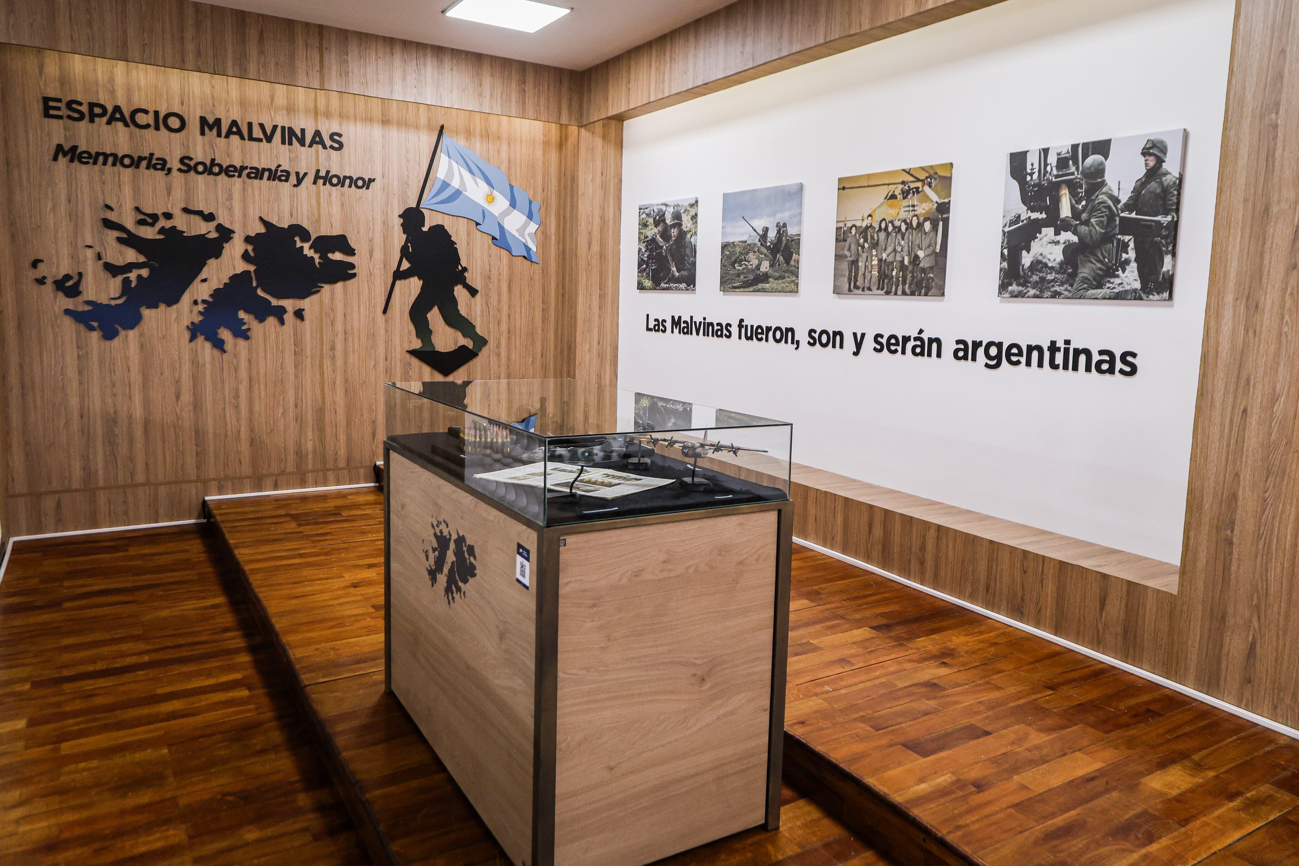 6.jpg La Legislatura rinde homenaje permanente a veteranos de Malvinas
