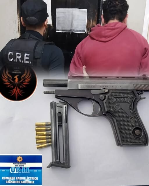 Terminó detenido con una pistola Bersa calibre 22