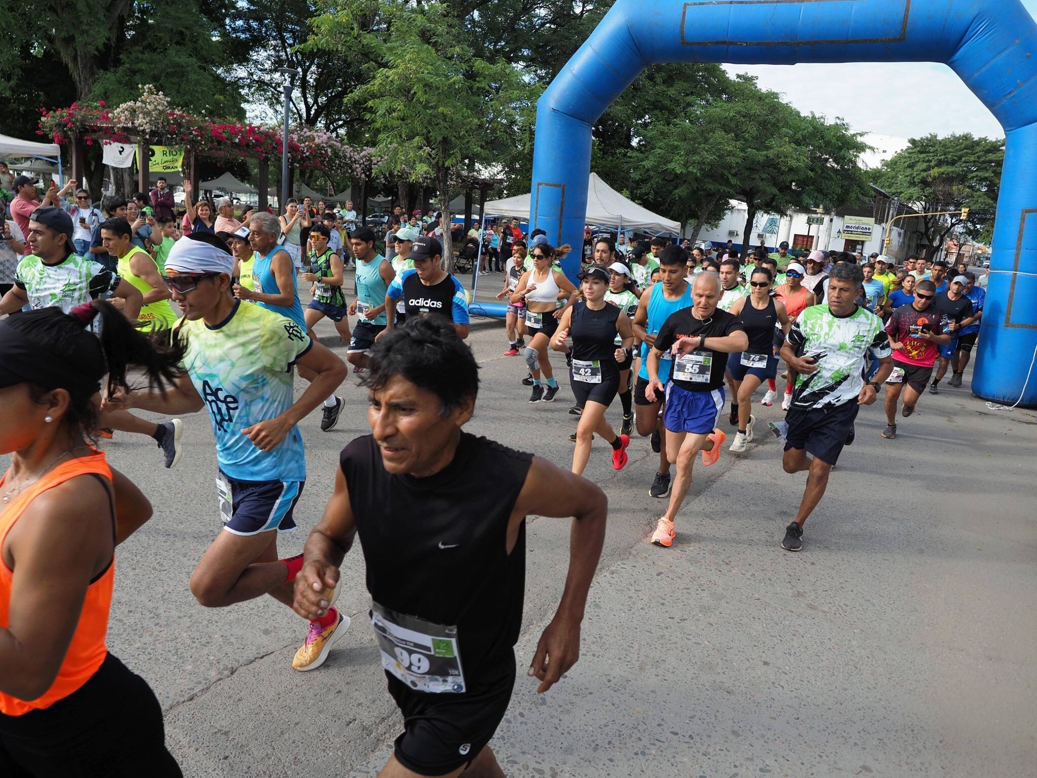 ORÁN SIGUE CRECIENDO COMO DESTINO DEPORTIVO CON UNA EXITOSA COMPETENCIA