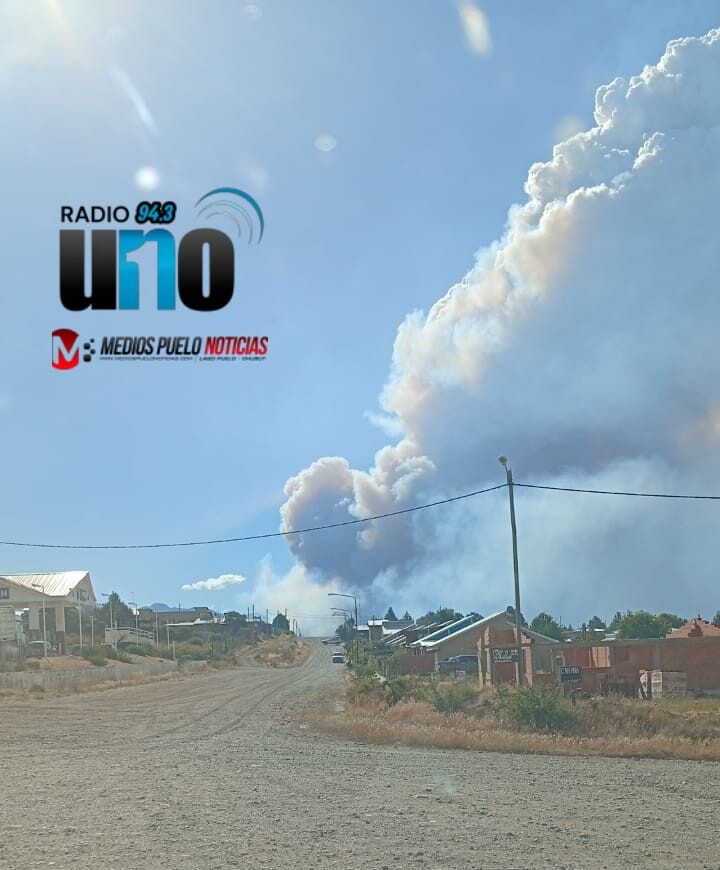 EL INCENDIO SE DIRIGE HACIA EPUYÉN Y SE REALIZAN EVACUACIONES PREVENTIVAS