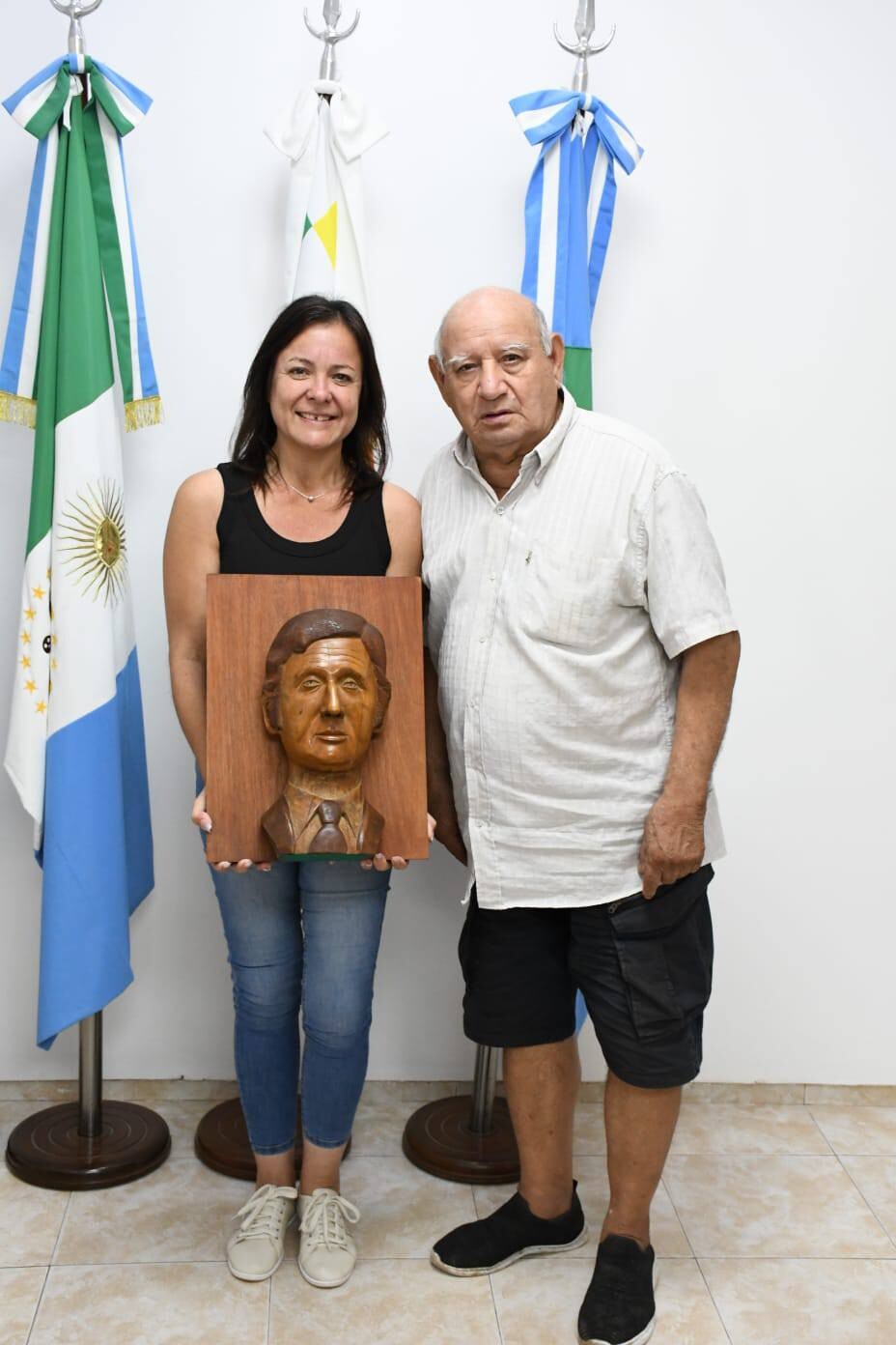 TRES ISLETAS | ENTREGA DE ESCULTURA Y RECONOCIMIENTO