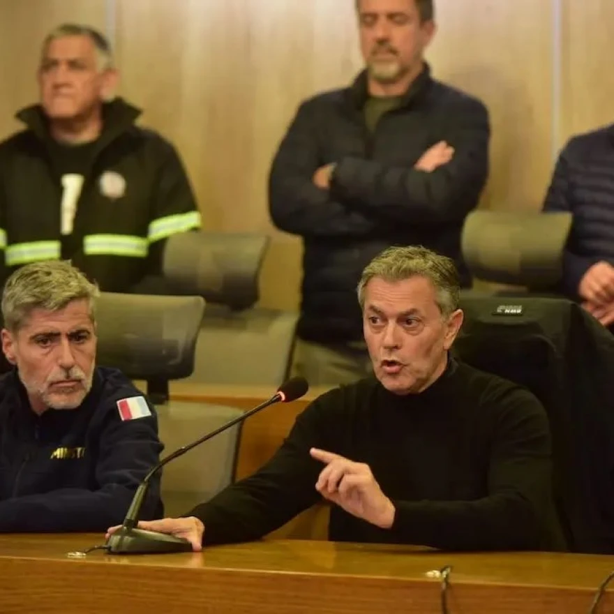 Tensión total en Córdoba por el crimen de Agostina que puede estallar el gobierno de Martín Llaryora