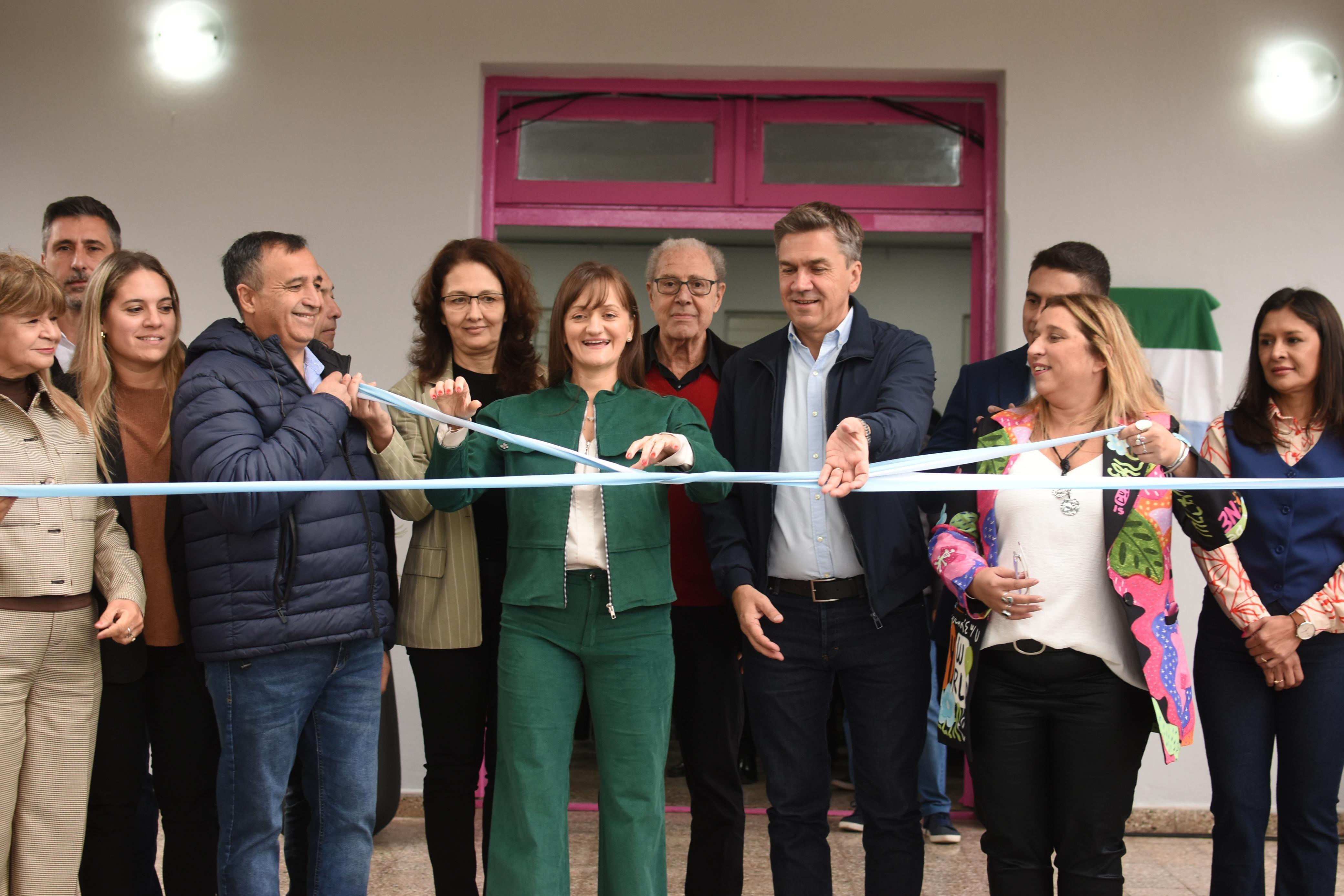 LUEGO DE AÑOS DE ABANDONO: EL GOBERNADOR ZDERO JUNTO A LA VICEGOBERNADORA SCHNEIDER, INAUGURARON LA AMPLIACIÓN Y REFACCIÓN DEL EX CENTRO TERAPÉUTICO LA EDUVIGIS