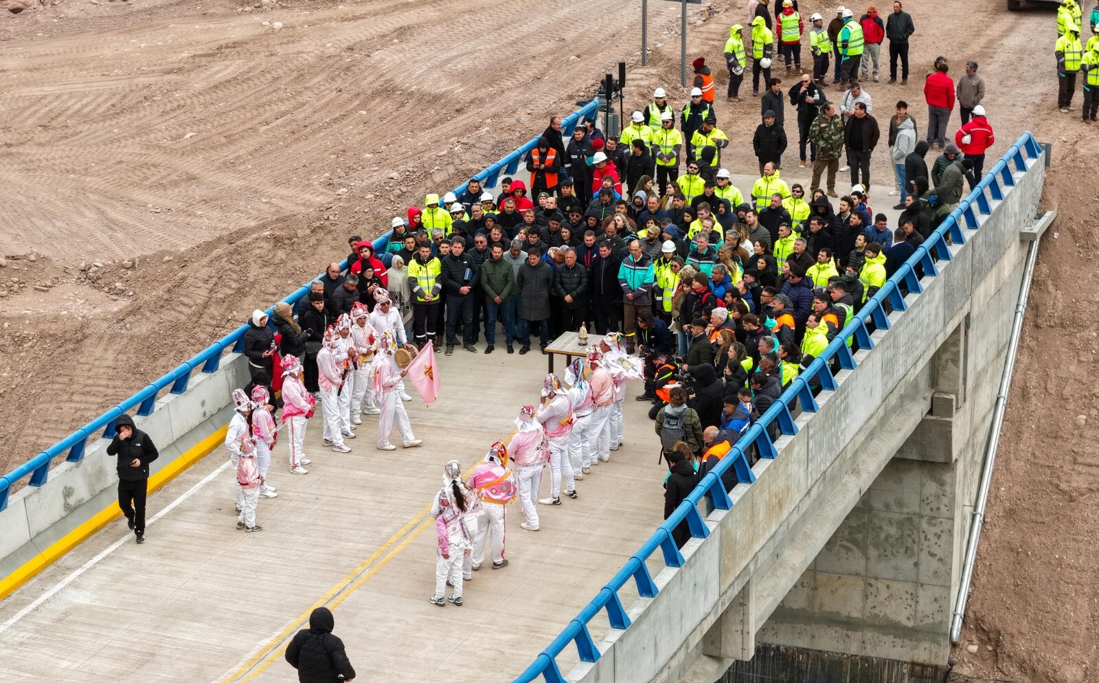 6d4d3c07-f050-4a07-815a-53794aa8ea04.jpg