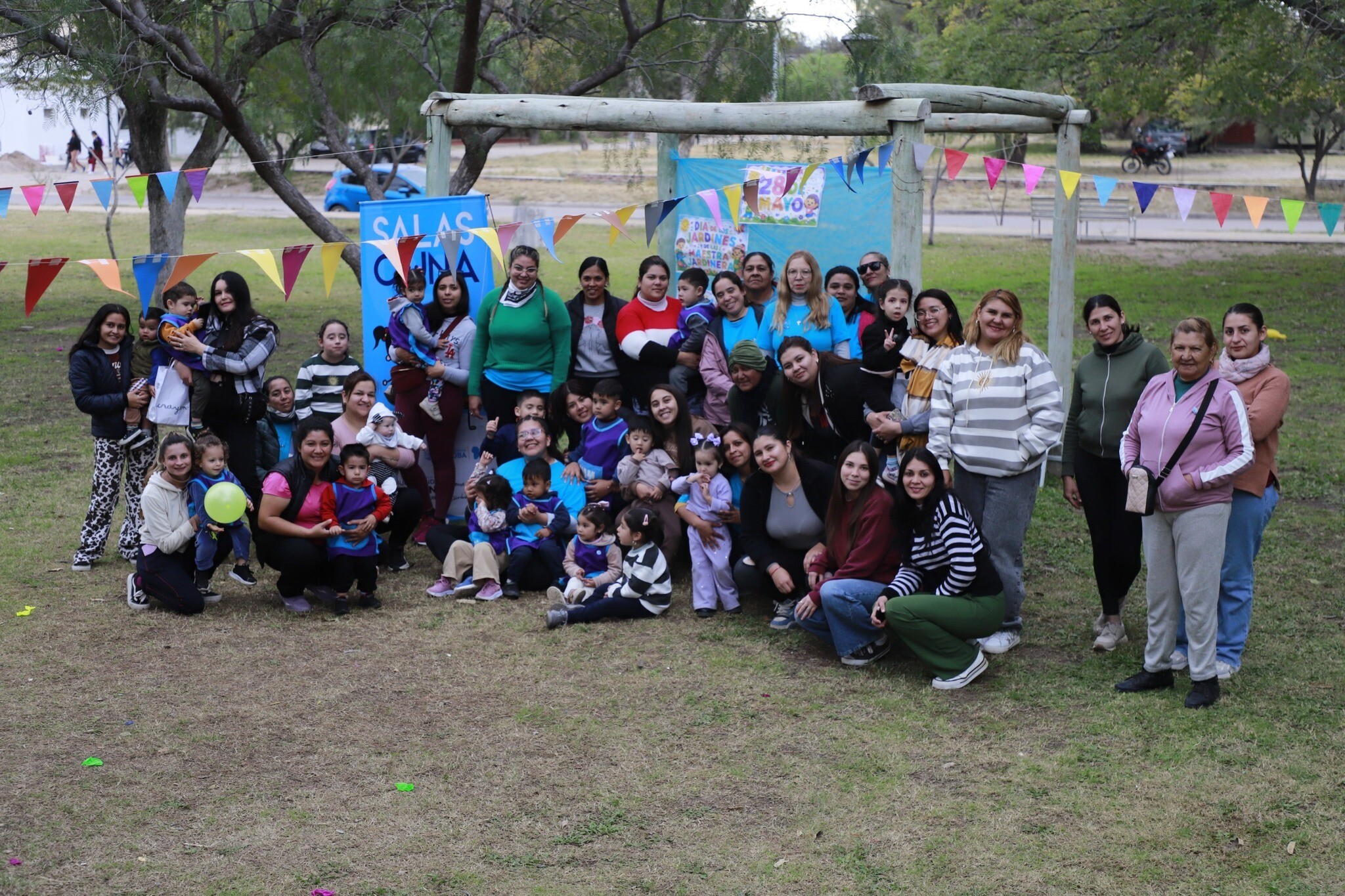 Quilino celebró el Día de los Jardines con una kermés familiar en Plaza San Martín