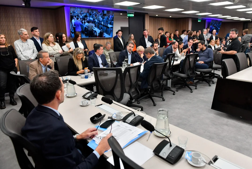 720 (29).webp La comisión Libra define su futuro y aparece el Juicio Político a Milei en el horizonte