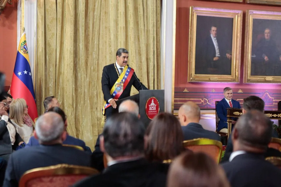 Nicolás Maduro dijo que Javier Milei lidera la extrema derecha y lo llamó «nazi sionista y sádico social»