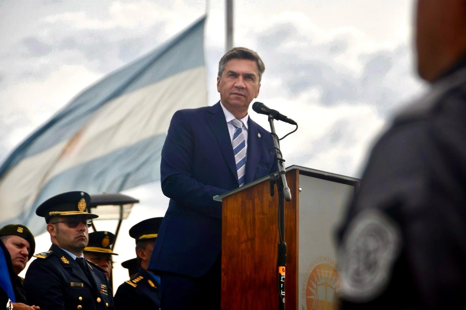 EL GOBERNADOR ZDERO ACOMPAÑÓ AL SERVICIO PENITENCIARIO PROVINCIAL EN UN NUEVO ANIVERSARIO