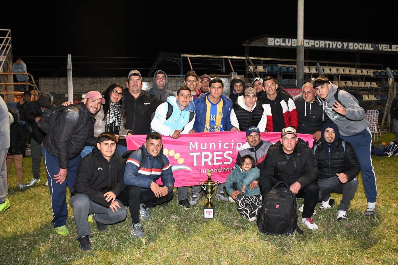 TRES ISLETAS: FIN DE SEMANA A PURO DEPORTE