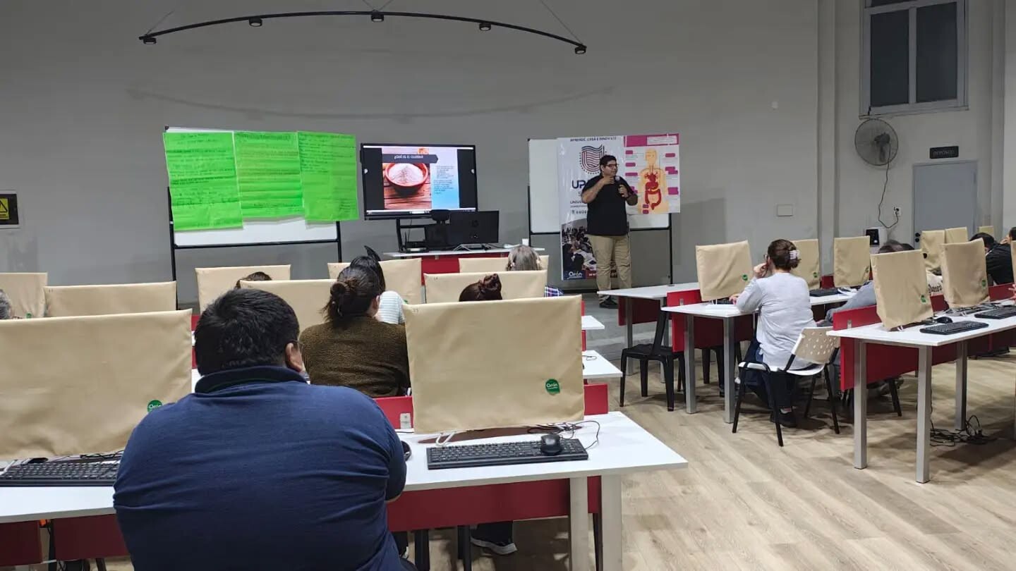Comenzó una nueva capacitación en manipulación segura de alimentos para obtener el carnet habilitante