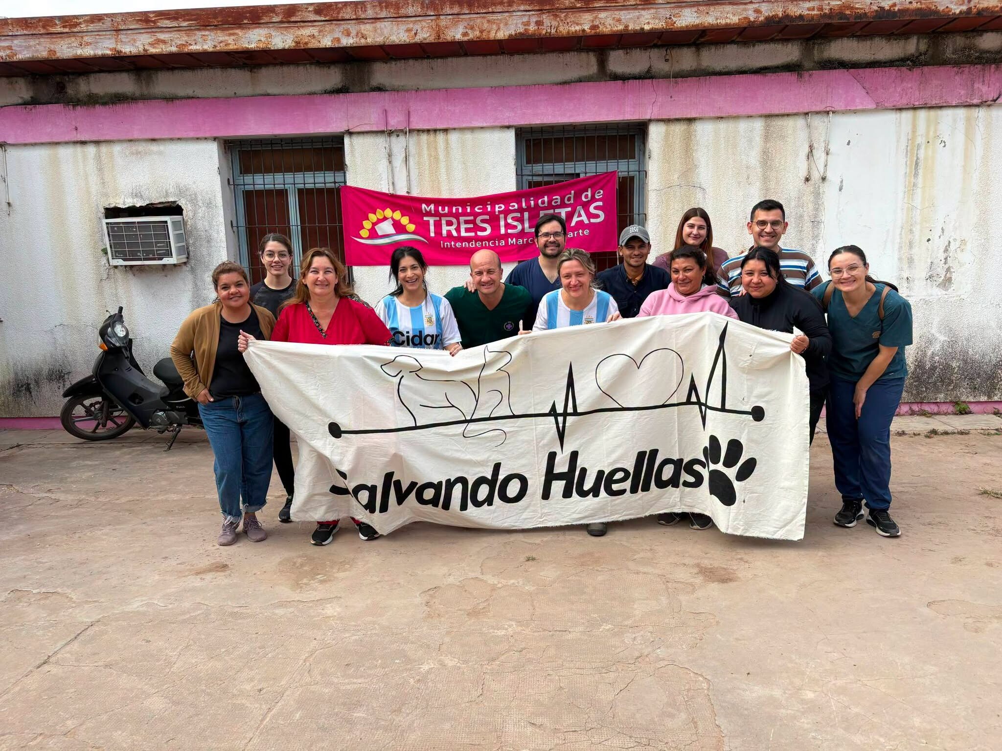 TRES ISLETAS: EXITOSA JORNADA DE CASTRACIÓN MASIVA EN NUESTRA CIUDAD
