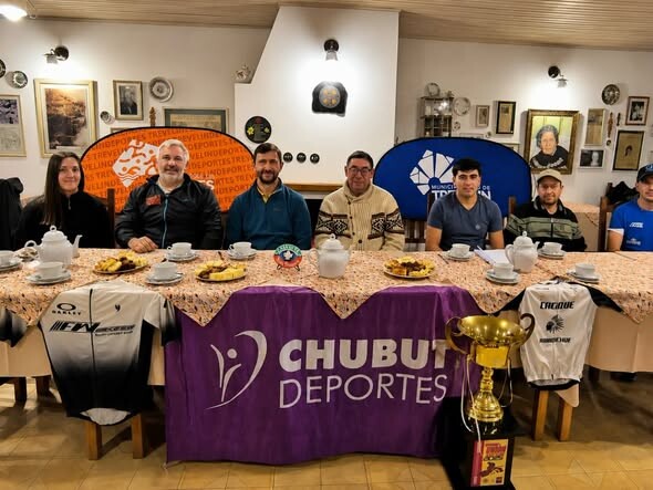 La nueva comisión de la asociación amigos del ciclismo de Trevelin anuncio la 11° edición de «Unión de los Parajes»