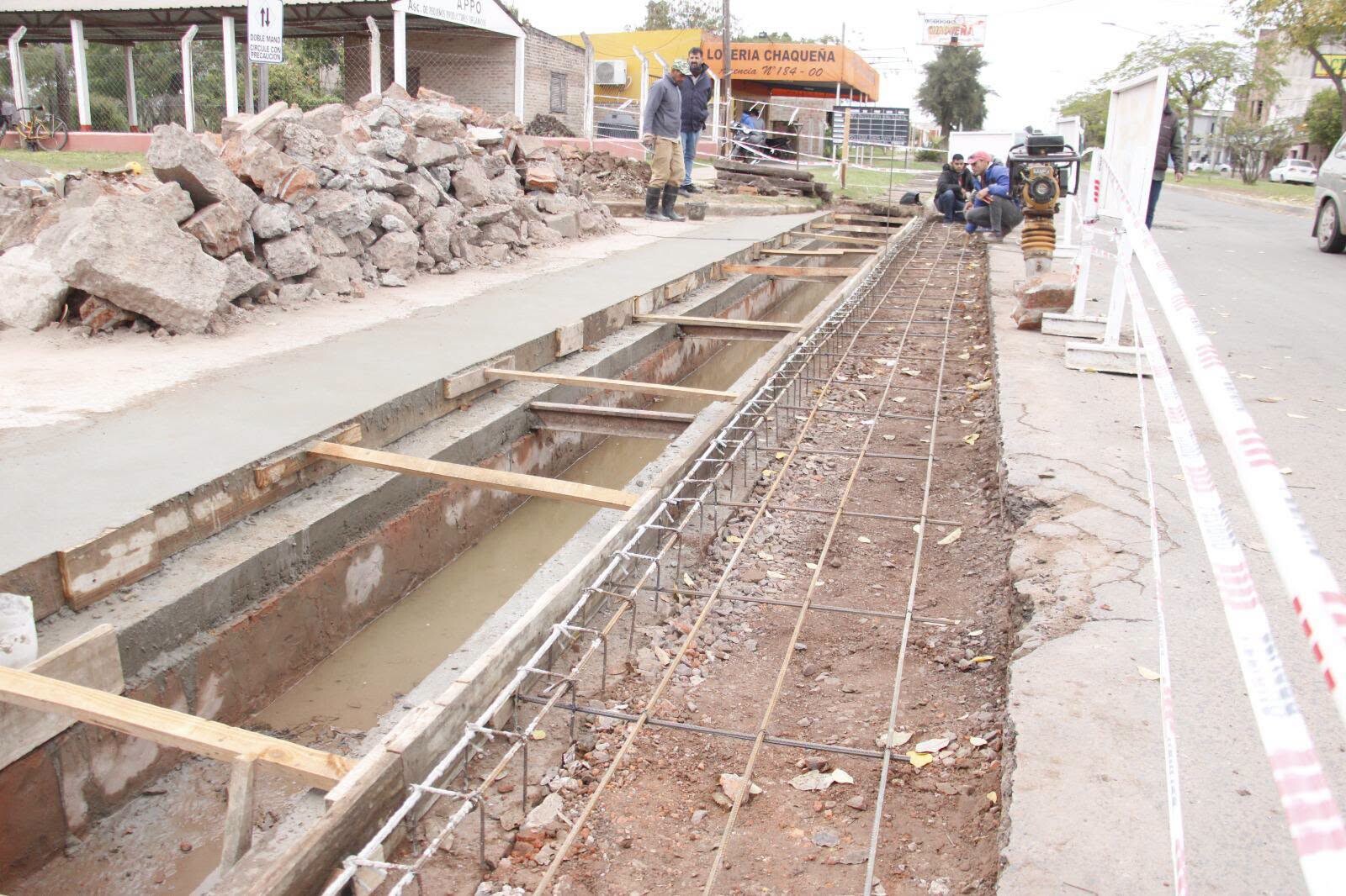 TRES ISLETAS: EL ÁREA DE OBRAS Y SERVICIOS PÚBLICOS AVANZA CON LOS TRABAJOS DE INFRAESTRUCTURA HÍDRICA PARA PREVENIR ANEGAMIENTOS