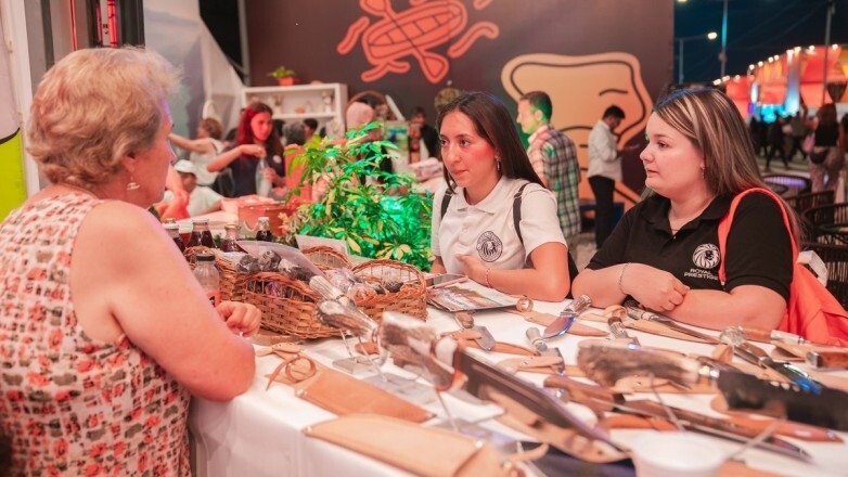 El Ministerio de Turismo, Cultura y Deporte impulsa un variado programa para el Día de la Mujer, con actividades que van desde ferias artesanales hasta networking y espectáculos en vivo.