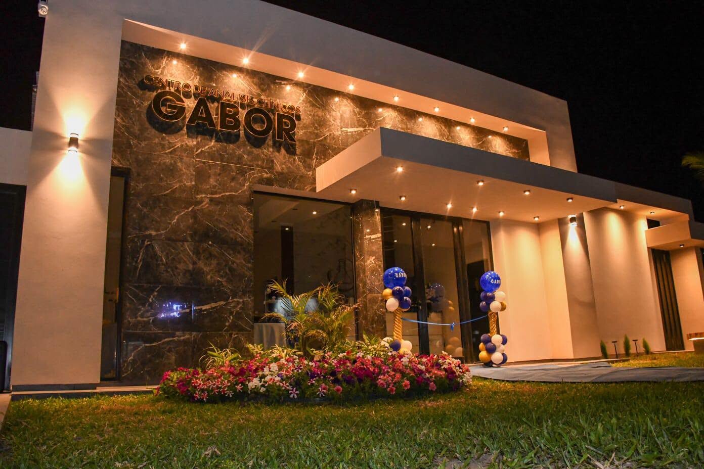TRES ISLETAS: SE INAUGURÓ EL NUEVO CENTRO DE ANÁLISIS CLÍNICOS GABOR