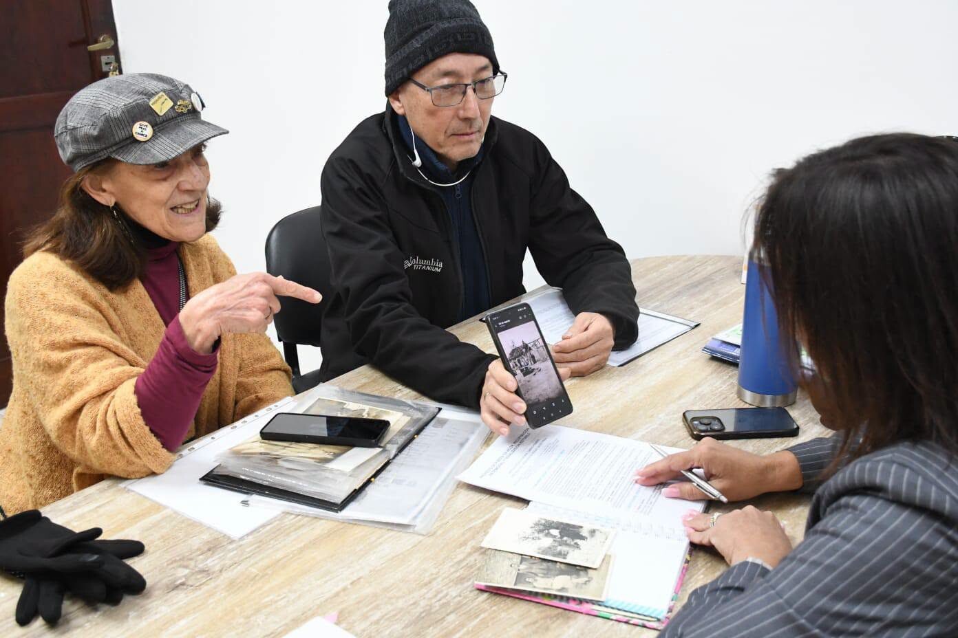 TRES ISLETAS: LA JEFA COMUNAL RECUPERA NUESTRA HISTORIA Y PRESERVA NUESTRA MEMORIA