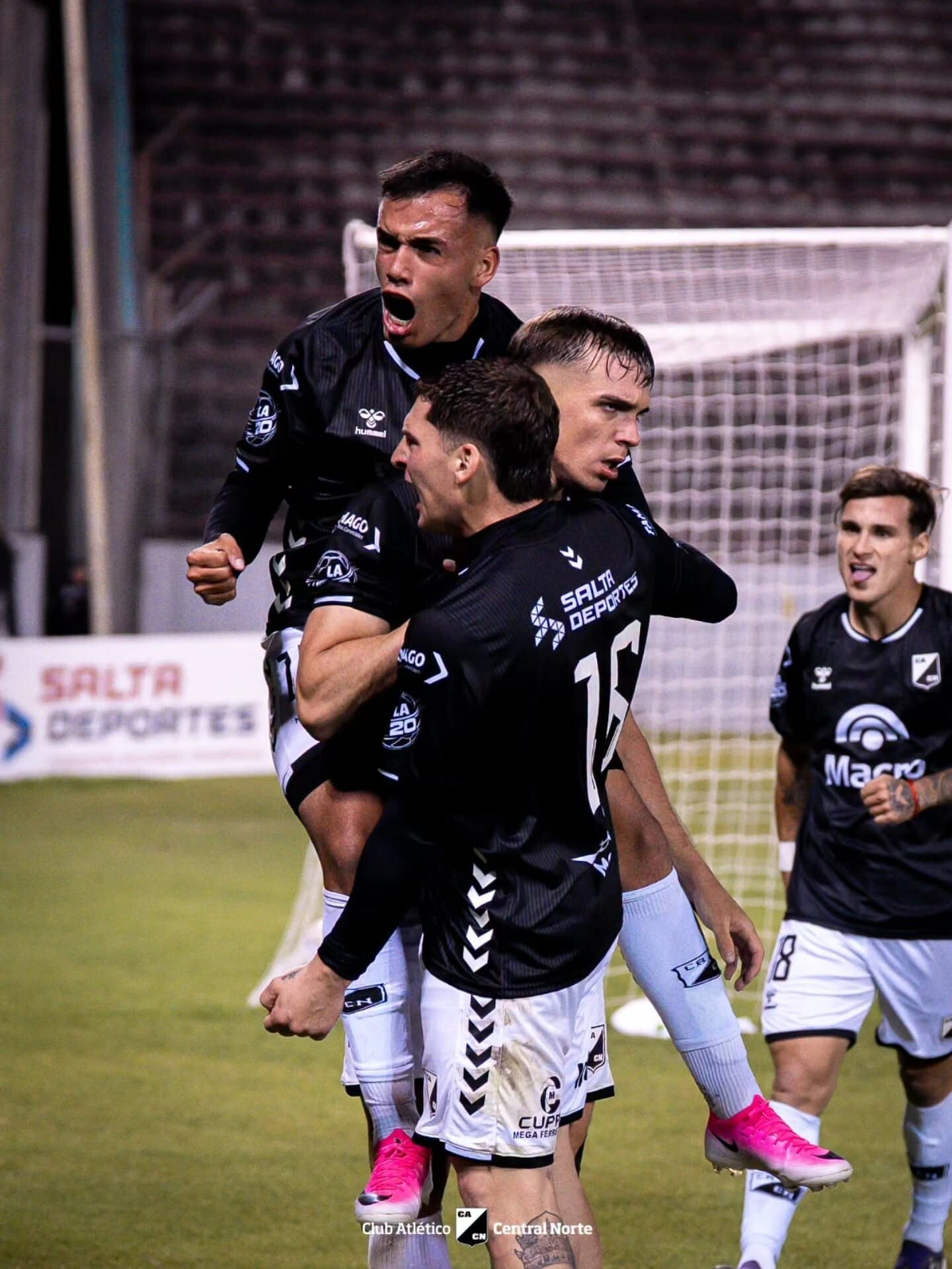 Central Norte ganó y se aleja de la zona del descenso