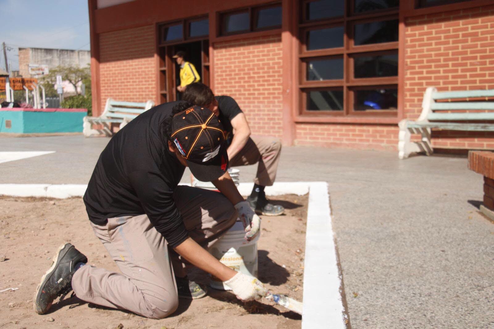 TRES ISLETAS: EL ÁREA DE SERVICIOS PÚBLICOS INICIÓ LA SEMANA CON MÁS TRABAJO PARA NUESTRA CIUDAD