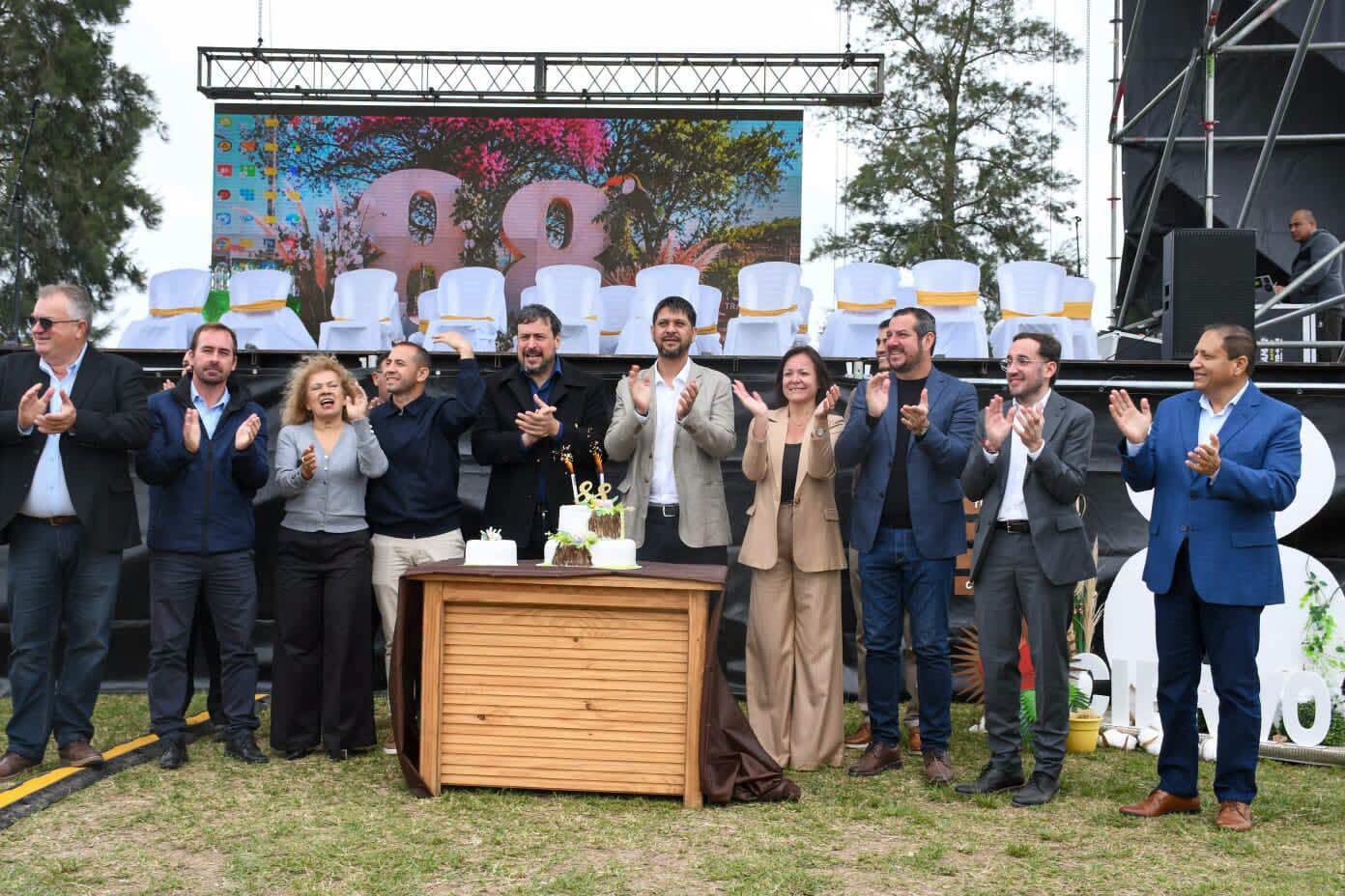 TRES ISLETAS: LA INTENDENTE LIC. MARCELA DUARTE ACOMPAÑÓ LOS FESTEJOS POR LOS 88° ANIVERSARIO DE CIERVO PETISO
