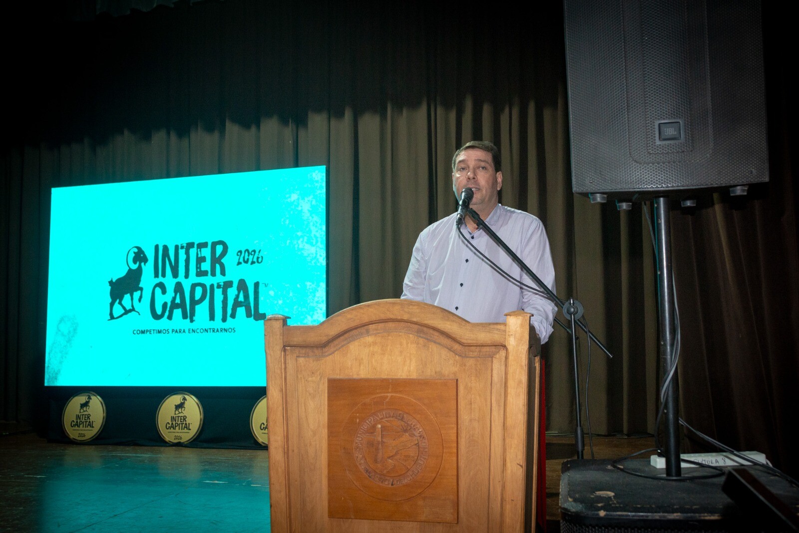 Biss destacó la participación juvenil al inaugurar la quinta edición del Intercapital Biss destacó la participación juvenil al inaugurar la quinta edición del Intercapital