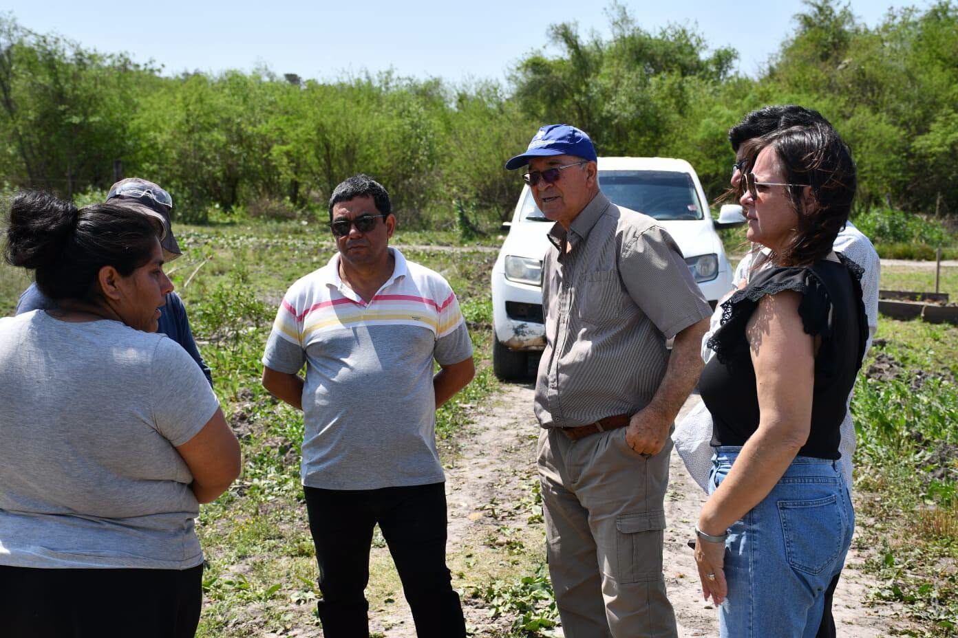 820239712_2262950447818255_9033280414907634151_n.jpg TRES ISLETAS: LA GESTIÓN MUNICIPAL INICIÓ LA SEMANA RECORRIENDO Y ESCUCHANDO A LOS VECINOS