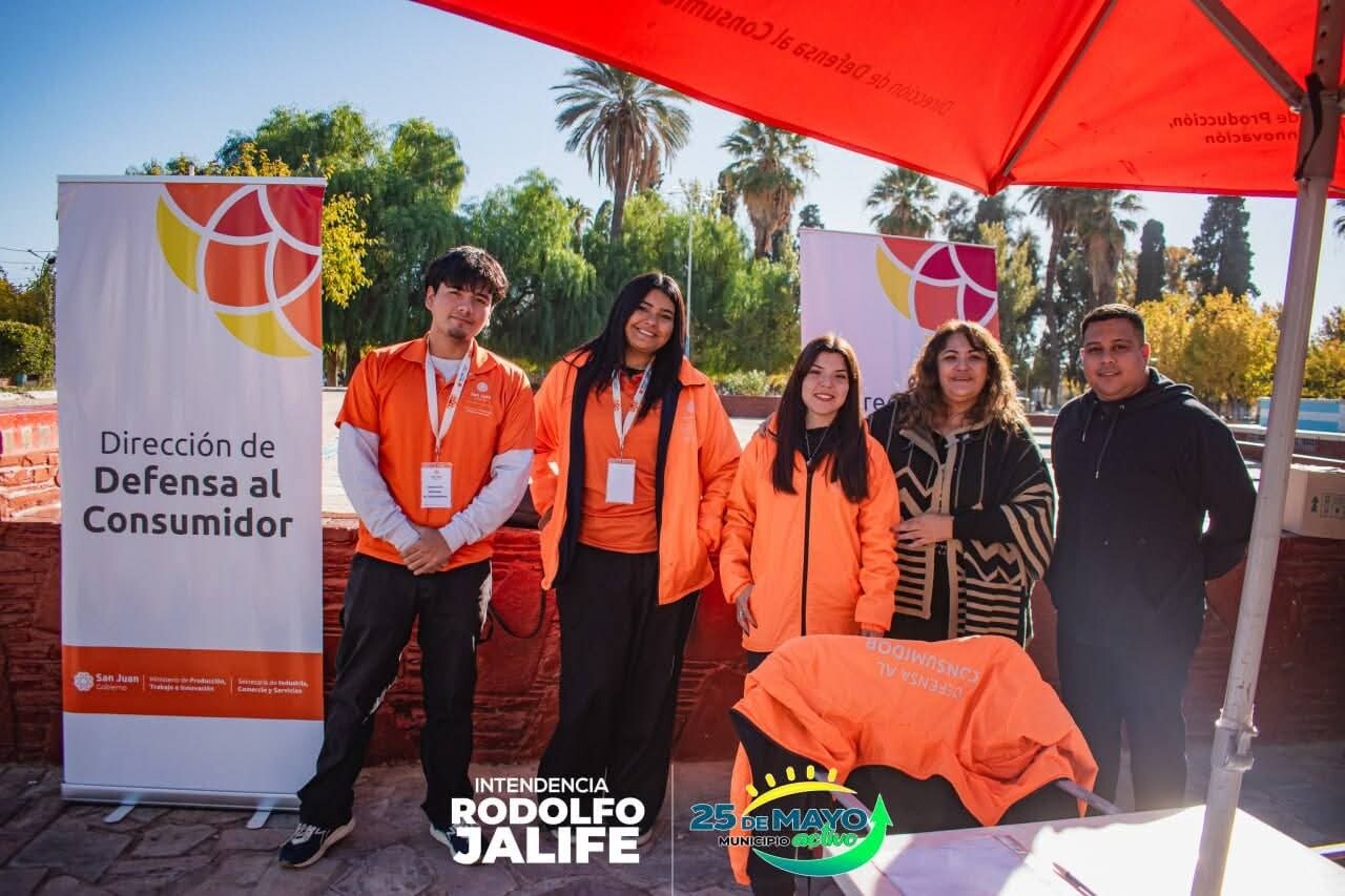 84887.jpg Defensa al Consumidor; Programa “Conocé tus Derechos” en 25 de Mayo, San Juan.