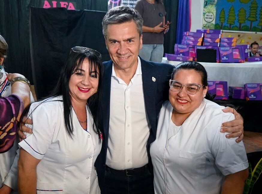 8bc94d61-b39d-4b8a-b1e1-c21f001a6254.jpg