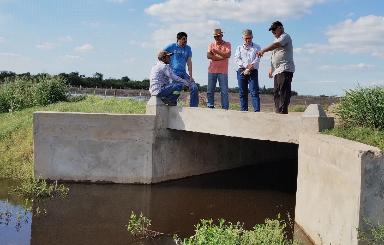 APA ADVIERTE QUE DENUNCIARÁ LOS TAPONAMIENTOS ILEGALES EN CANALES RURALES ANTE UN POSIBLE ESCENARIO DE EL NIÑO