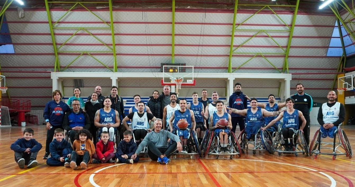 La Selección Argentina de Básquet Adaptado entrena en General Alvear