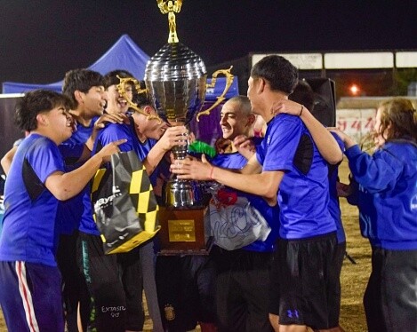LOS CHICOS DE LA IACCARINI SON LOS CAMPEONES DEL TORNEO DE FÚTBOL JONATÁN PÉREZ