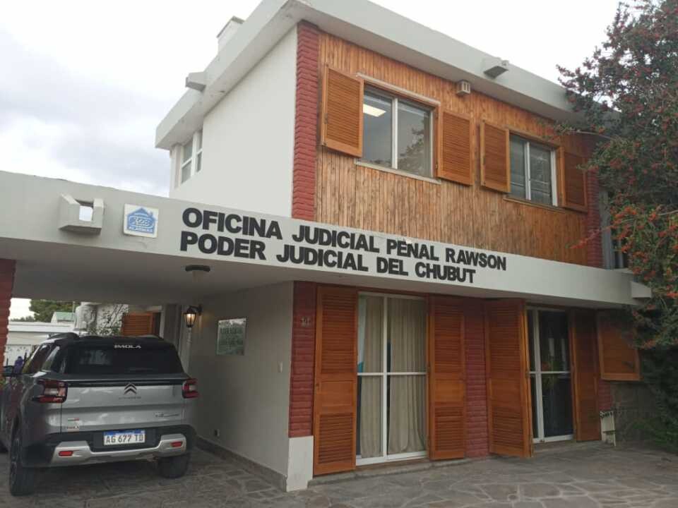 9db7a37f-9e12-4a34-a46c-464559427e0b.jpg Choco en estado de ebriedad y quedó detenido
