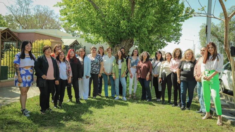 9ef94659db5dddfc16f738abe6b1a35c_L.jpg Así será la elección de la Emprendedora del Sol