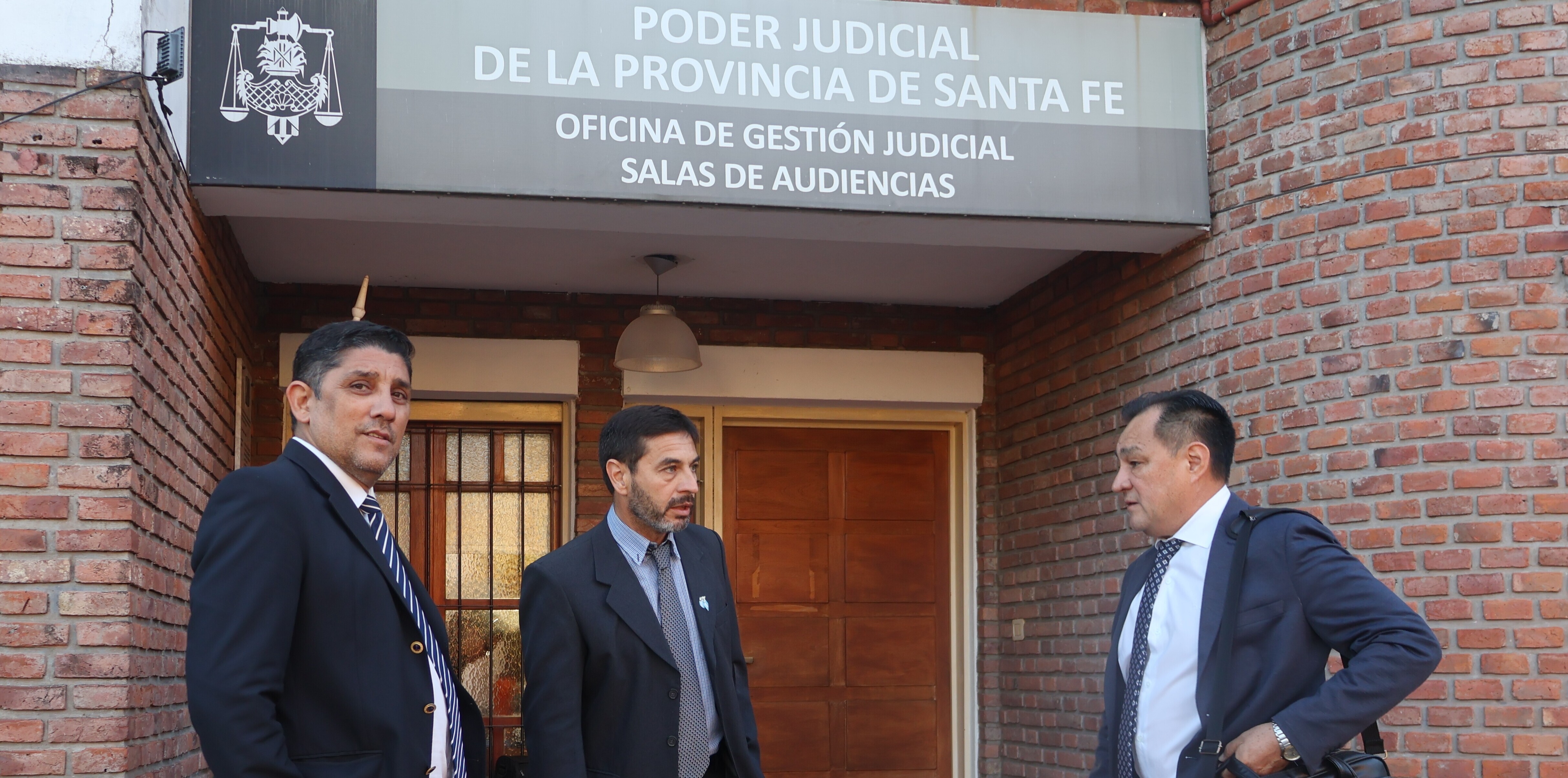 ABOGADOS.JPG ABOGADOS.JPG
