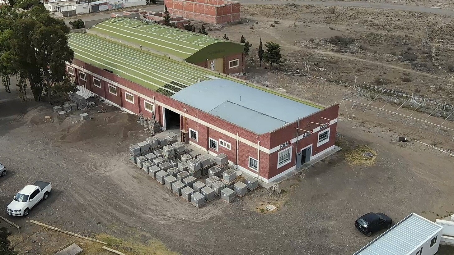 Rawson: El Banco del Chubut S.A. ordena desalojar un polo productivo municipal y abre un nuevo frente de conflicto