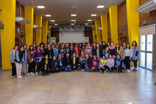 SANTA LUCÍA:  Segunda Jornada Institucional; «Tendiendo Puentes Alfabetizadores»