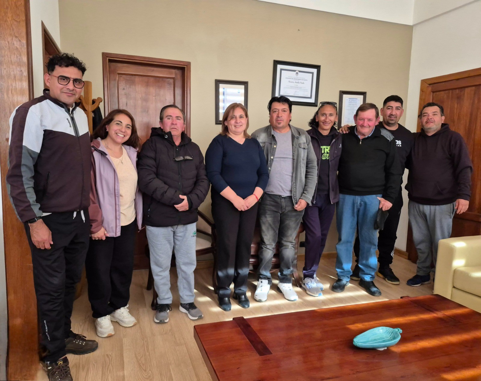 SAN MARTÍN: la Intendente Analía Becerra entregó subsidios a clubes deportivos del departamento