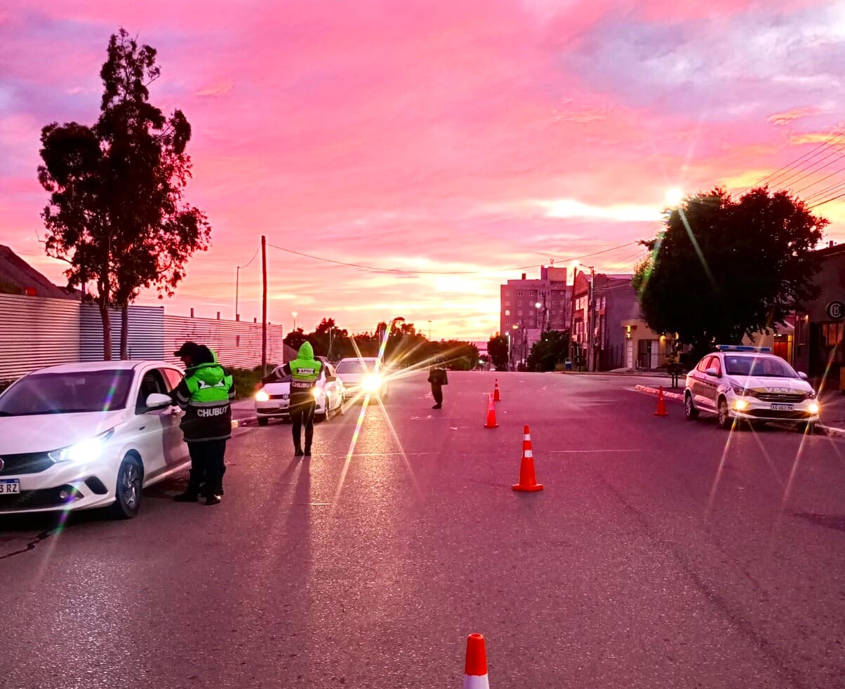 El Gobierno del Chubut controló más de 8.500 vehículos y retiró de la vía pública a 72 conductores alcoholizados