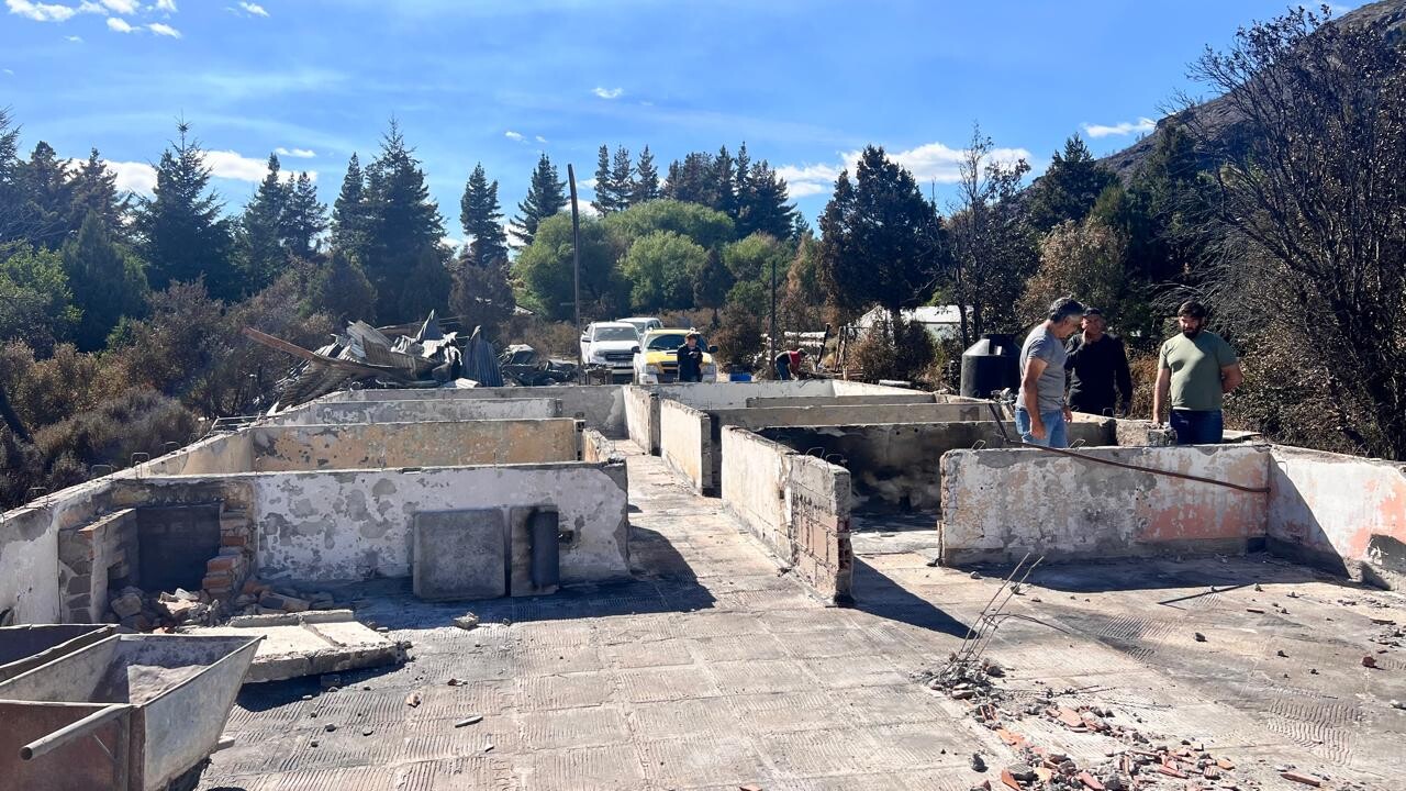 AVP INFRA EPUYEN (3).jpeg Epuyén: el Gobierno provincial avanza con el plan de reconstrucción de viviendas