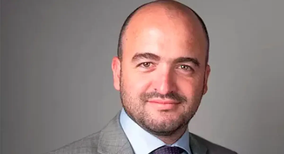 Alejandro Williams Becker.png Alejandro Williams Becker.png
