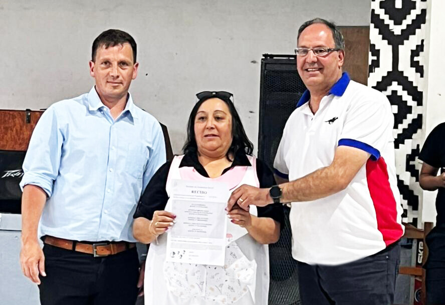 Lotería del Chubut fortaleció su compromiso social con las localidades de Telsen y Cholila