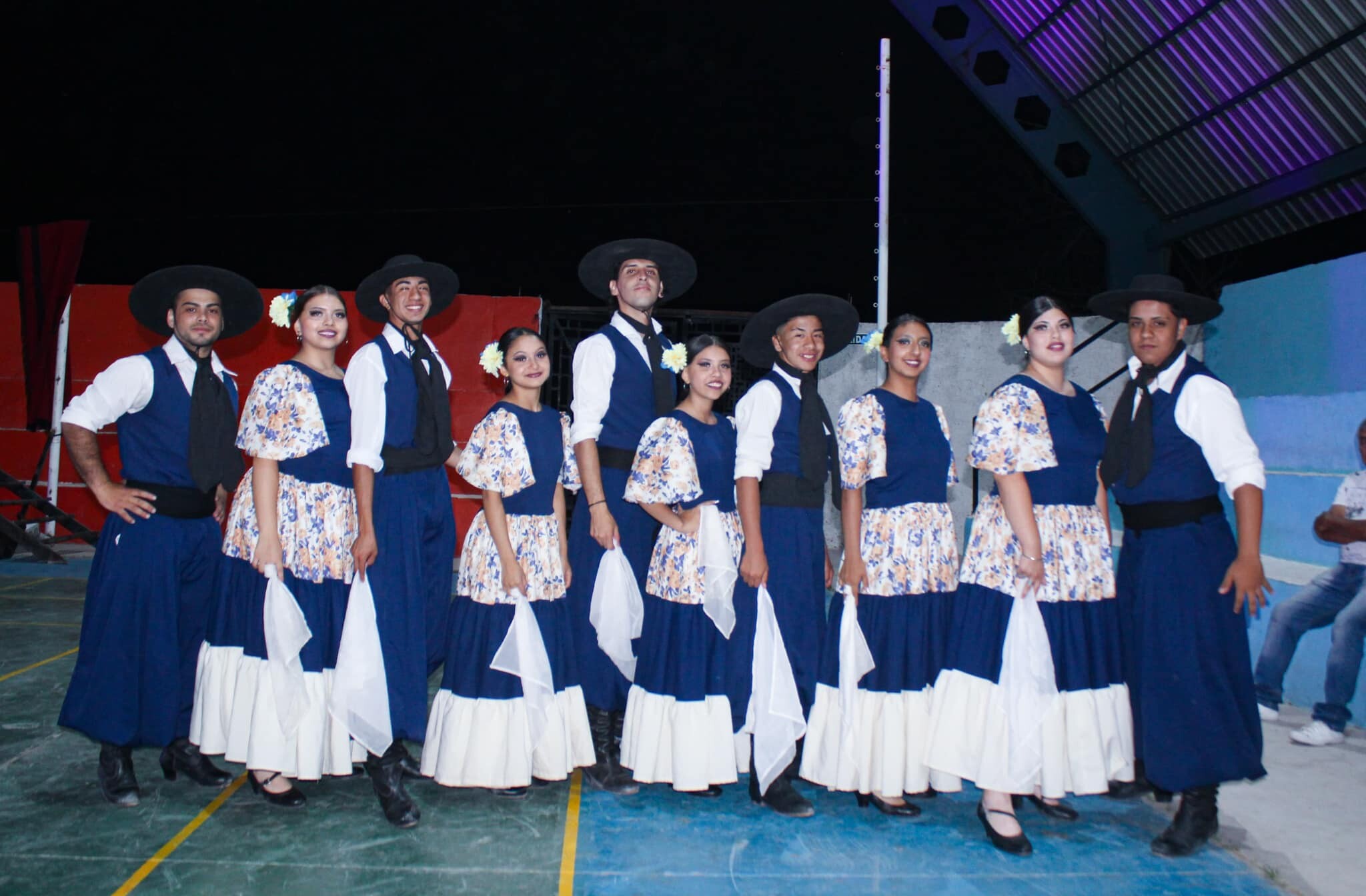 BALLET NATIVO TRES650228_1031577819008473_4754983160065327213_n.jpg