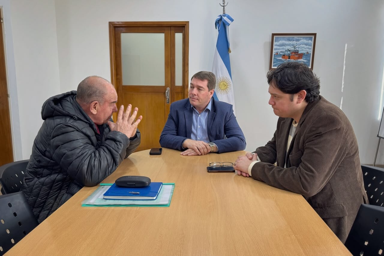 Rawson: Biss se reunió con el presidente de la vecinal del Área 31 por obras y proyectos para el barrio
