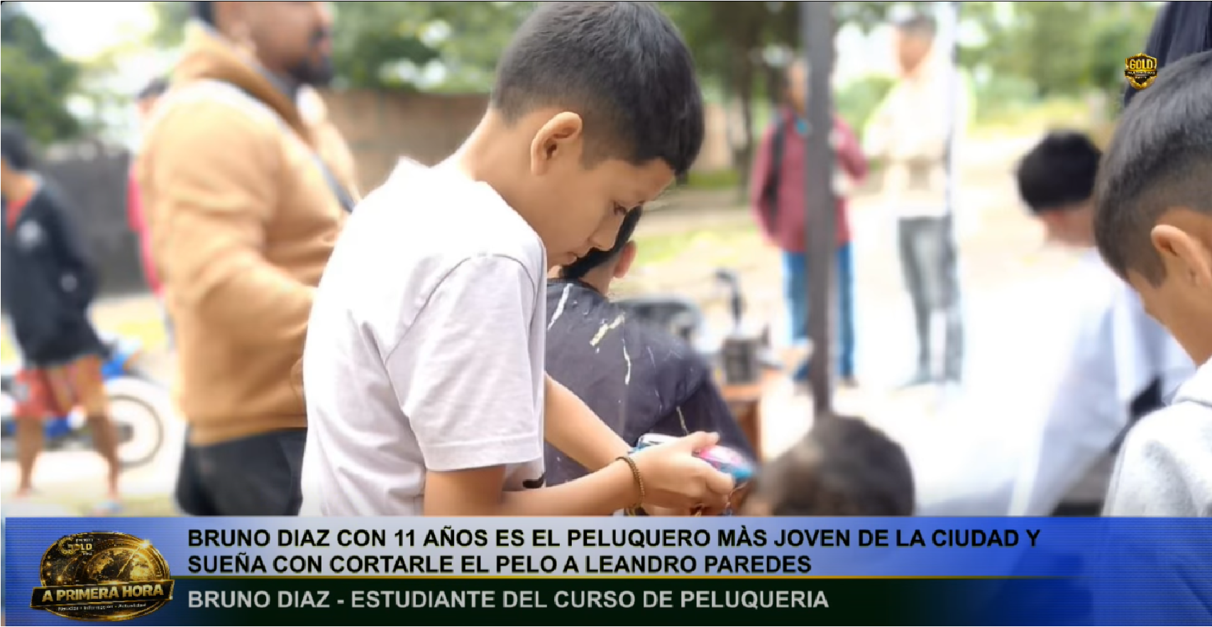 BRUNO PELUQUERO.png