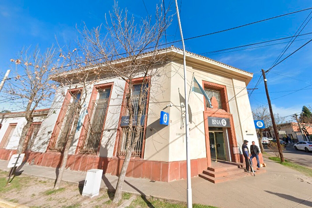 Banco Nación - Feliciano.jpg Empleado bancario sospechado por estafa continúa detenido en Feliciano