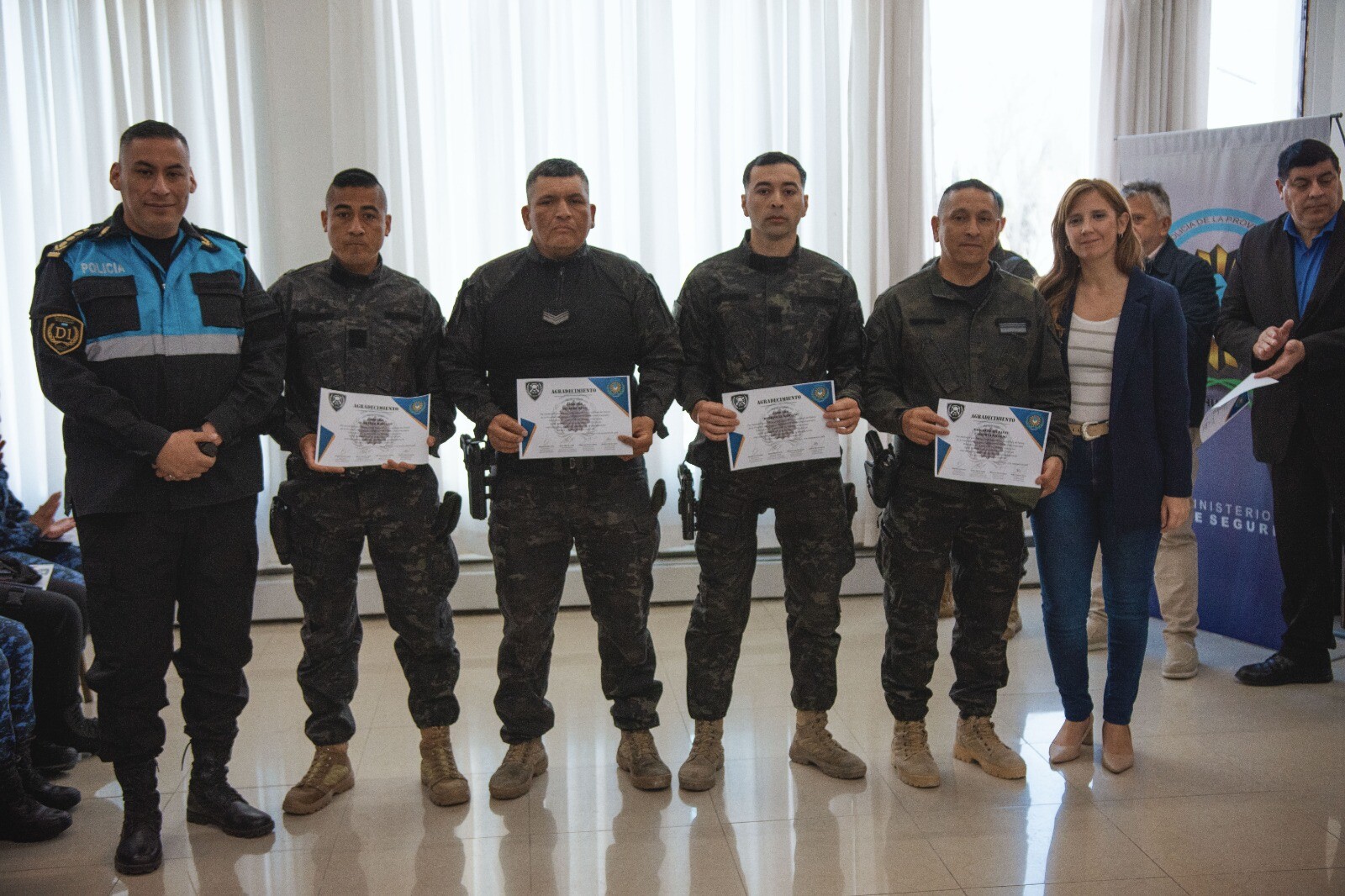 Barneche participó del acto de cierre del 2° Curso de Intervenciones Carcelarias de la Policía de la Provincia (2).jpeg Barneche participó del acto de cierre del 2° Curso de Intervenciones Carcelarias de la Policía de la Provincia