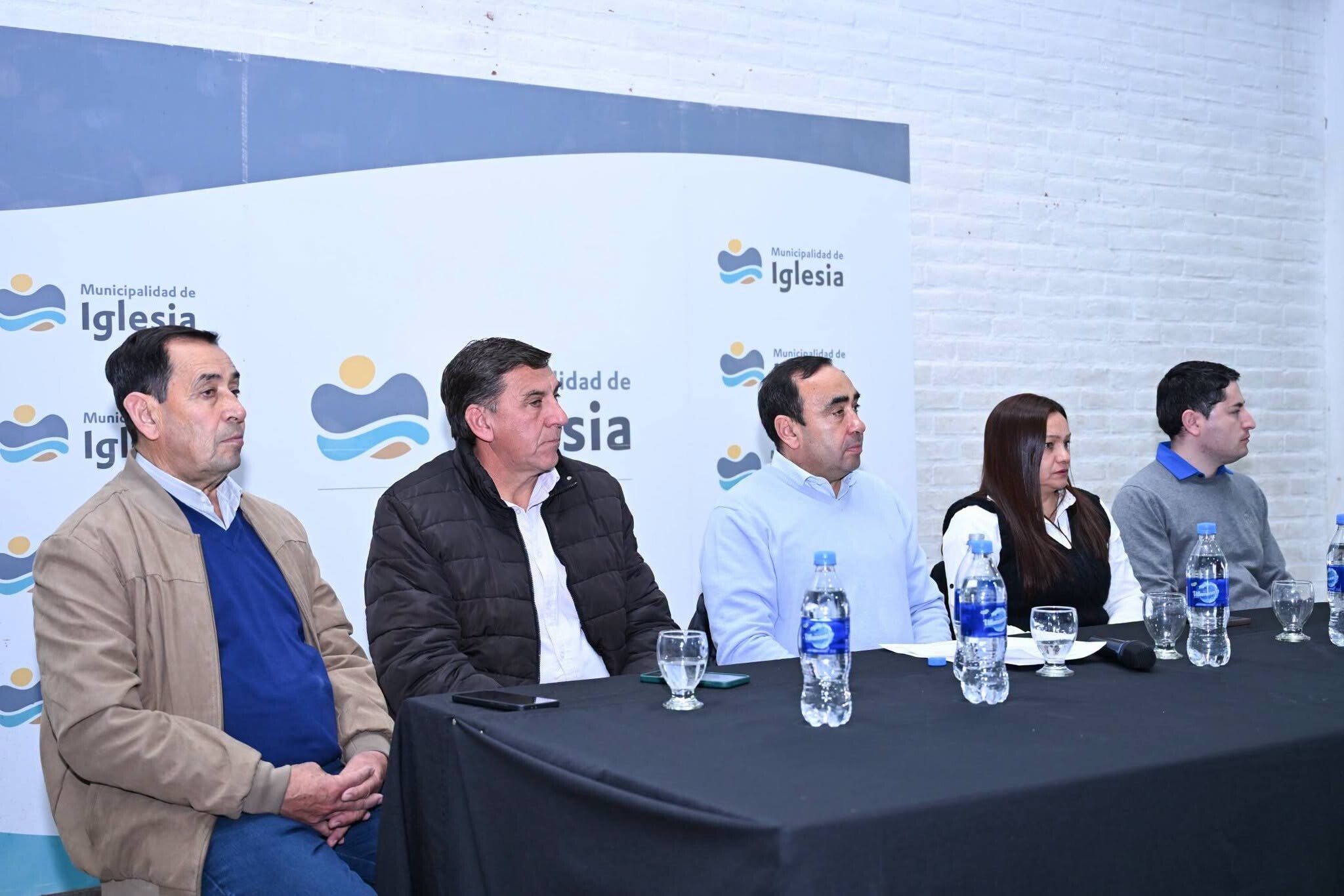 156 BECAS, 156 RAZONES PARA CREER EN EL FUTURO DE IGLESIA